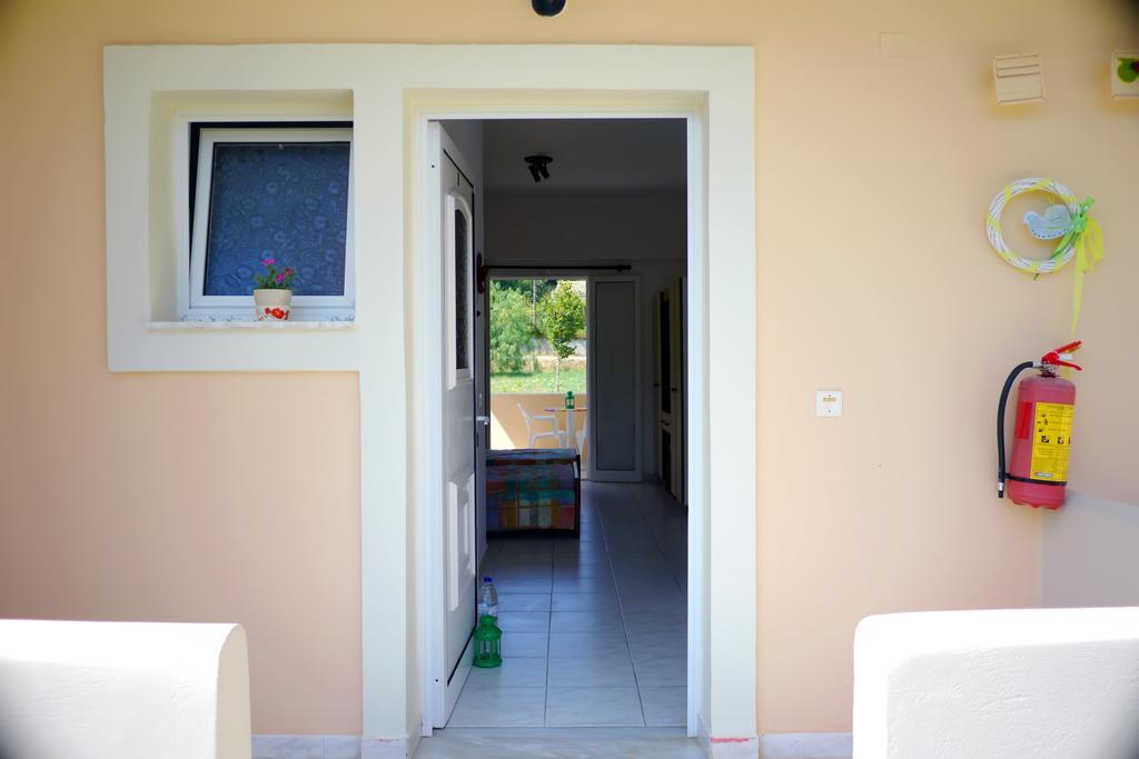 Marina Studios Sidari  Ruang foto